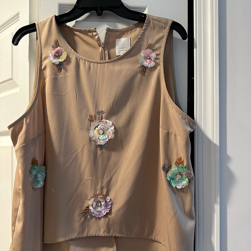 Super cute high low silk shirt with sequin  flower embellishments